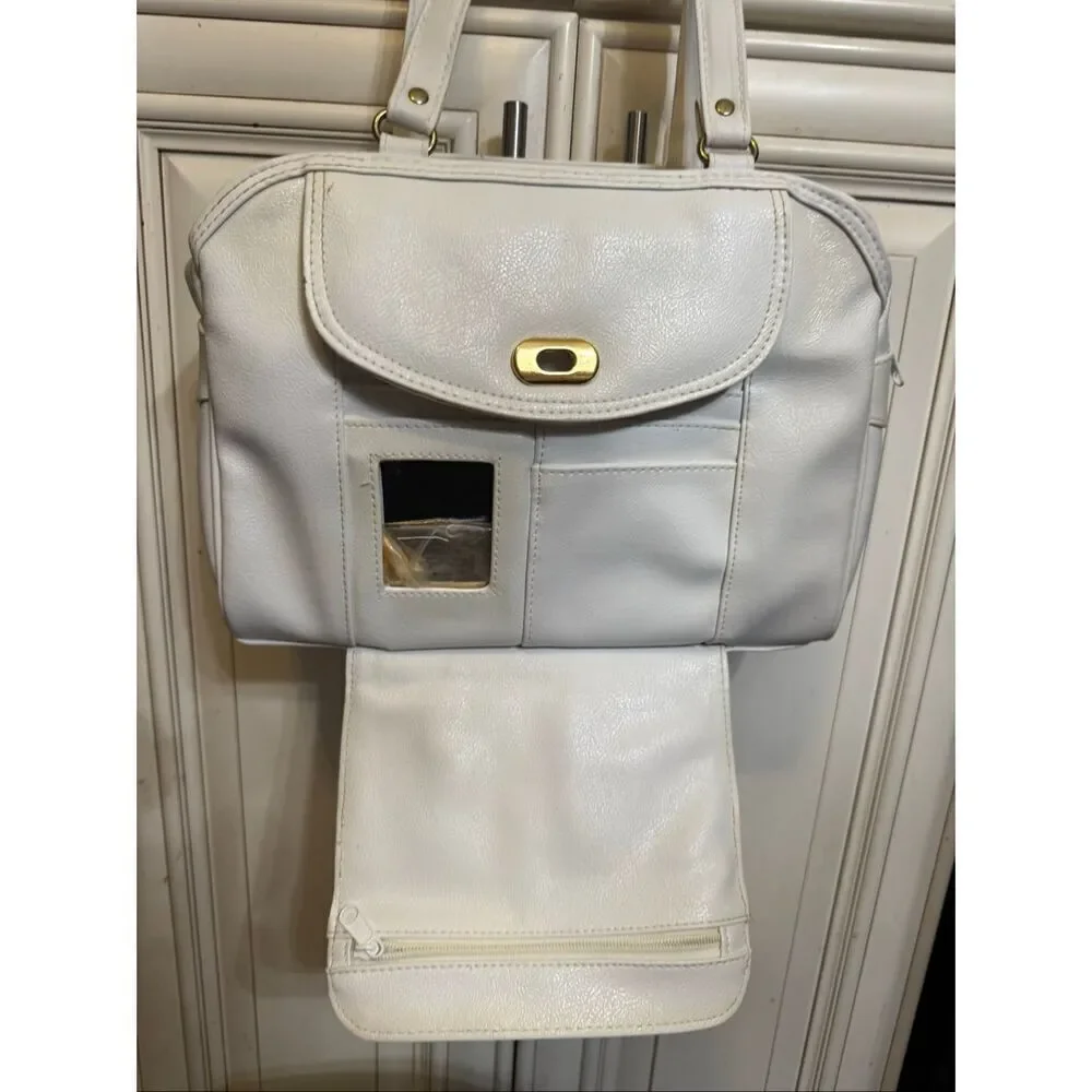 Taylor vintage lou